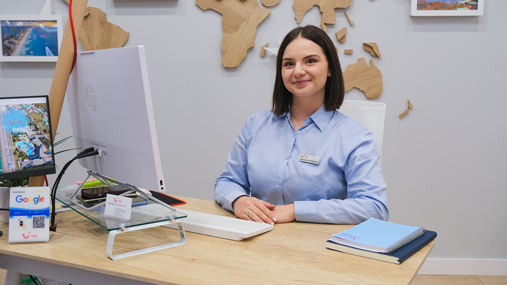 Wnętrze salonu Kasztanowa