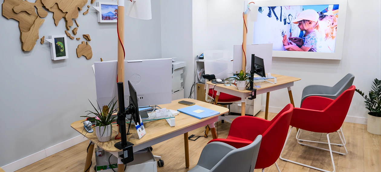 TUI Piła Galeria Kasztanowa